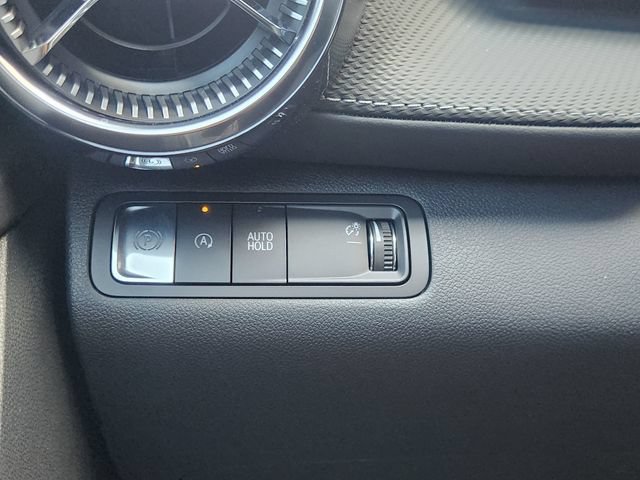 Used 2026 Chevrolet Equinox LT w/ Convenience Package II FWD image 23