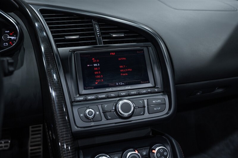 Used 2012 Audi R8 V10 AWD/4WD image 52