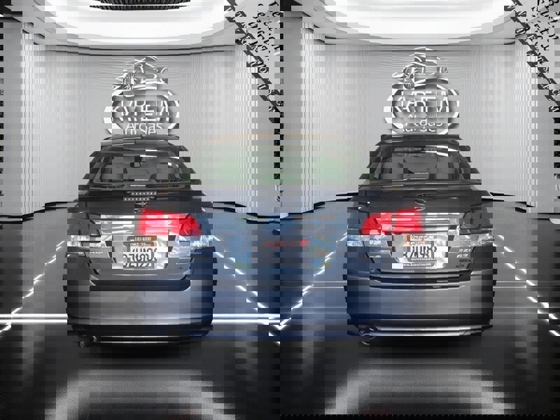 Used 2014 Subaru Legacy 2.5i Limited w/ Moonroof Package image 6