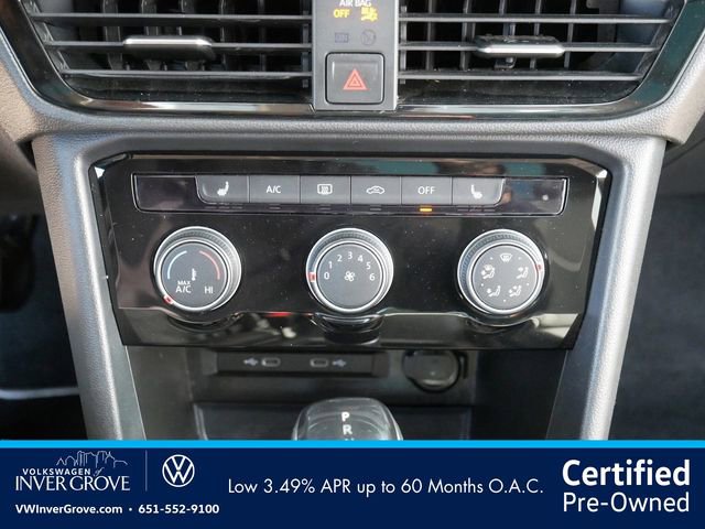 Used 2023 Volkswagen Taos SE w/ Panoramic Sunroof Package AWD/4WD image 29