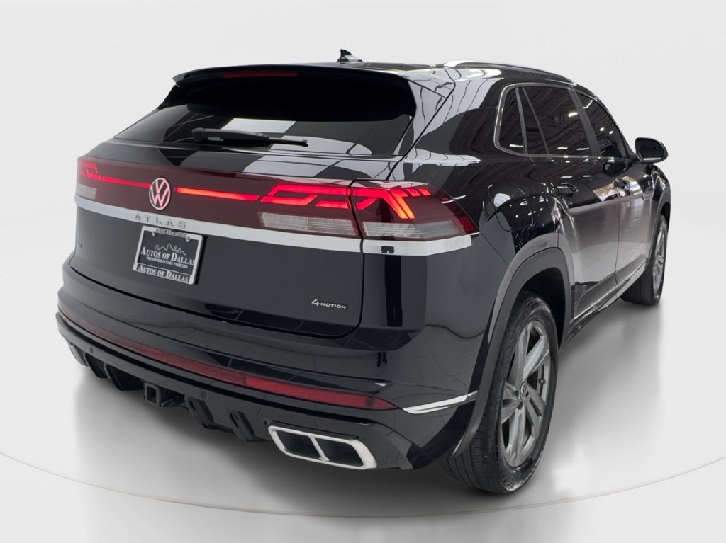 Used 2024 Volkswagen Atlas Cross Sport SEL R-Line AWD/4WD image 8