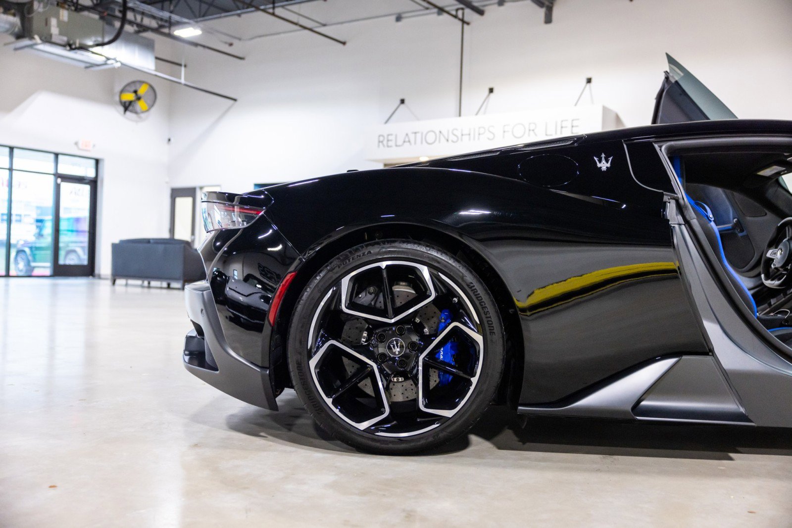Used 2022 Maserati MC20 Coupe RWD image 26