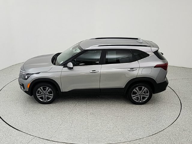 Used 2023 Kia Seltos S AWD/4WD image 36