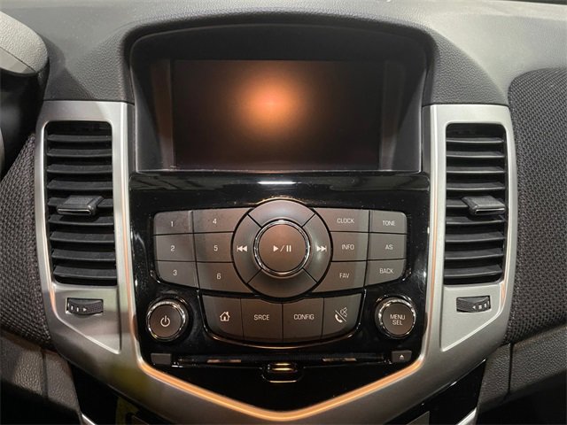 Used 2014 Chevrolet Cruze LT image 24