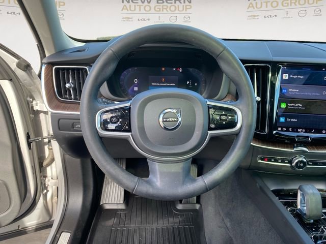 Certified 2023 Volvo XC60 B5 Plus w/ Climate Package image 12