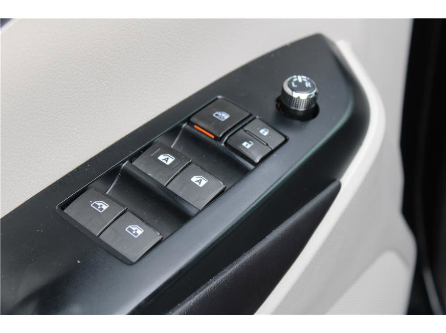 Used 2016 Toyota Highlander XLE image 15