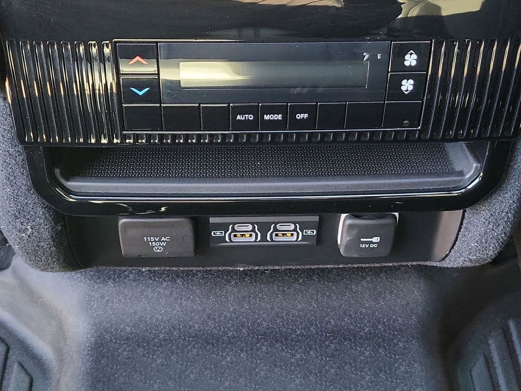 Used 2023 Jeep Wagoneer Series II image 22