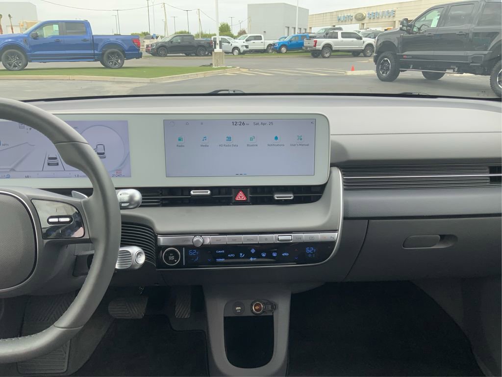Used 2024 Hyundai Ioniq 5 SEL RWD image 15
