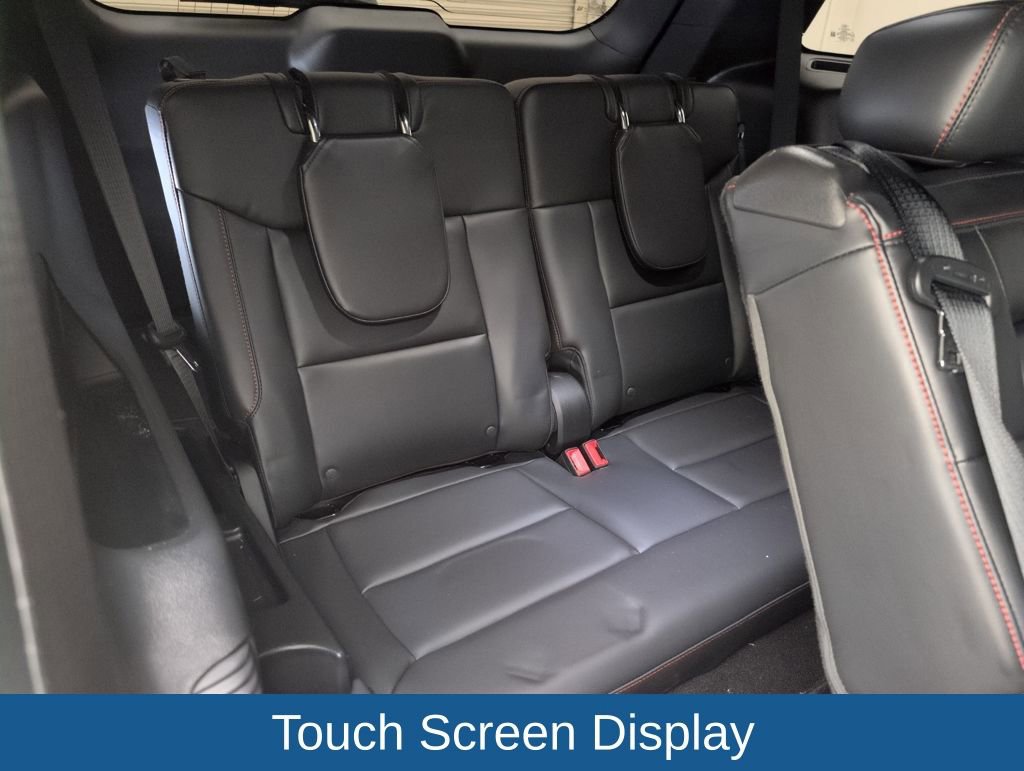 Certified 2025 Ford Explorer ST-Line w/ Premium Package image 16