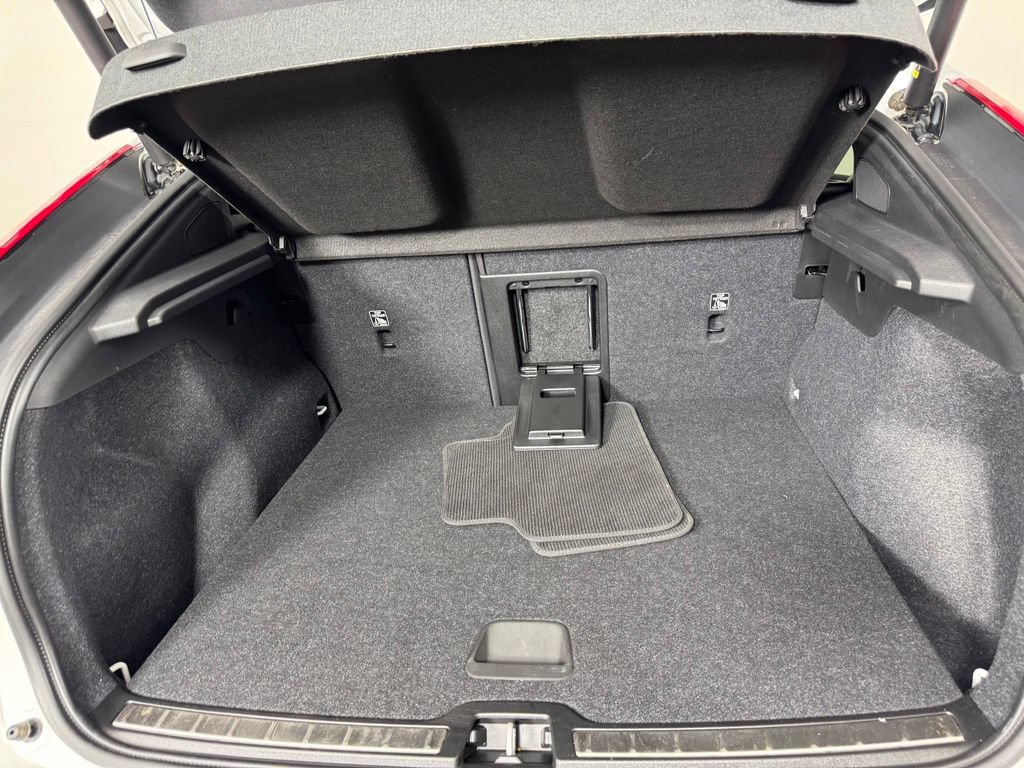 Certified 2023 Volvo C40 Recharge Core AWD/4WD image 10