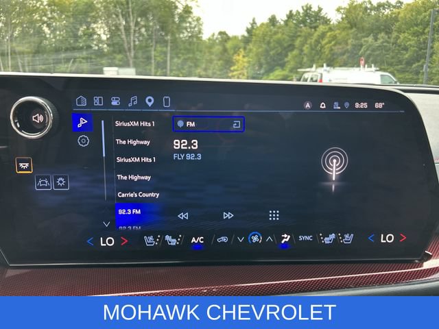 Used 2024 Chevrolet Traverse RS w/ LPO, Floor Liner Package AWD/4WD image 13