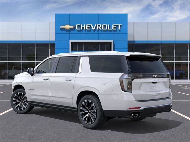 New 2025 Chevrolet Suburban High Country image 18