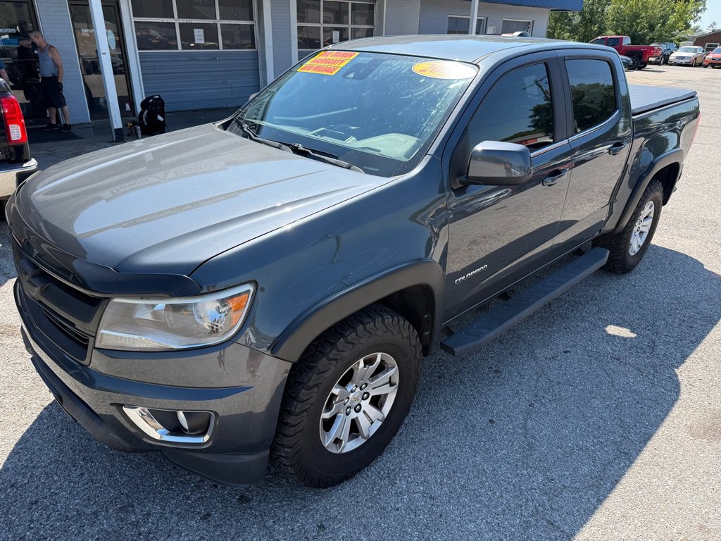 Used 2017 Chevrolet Colorado LT w/ LT Convenience Package RWD image 3