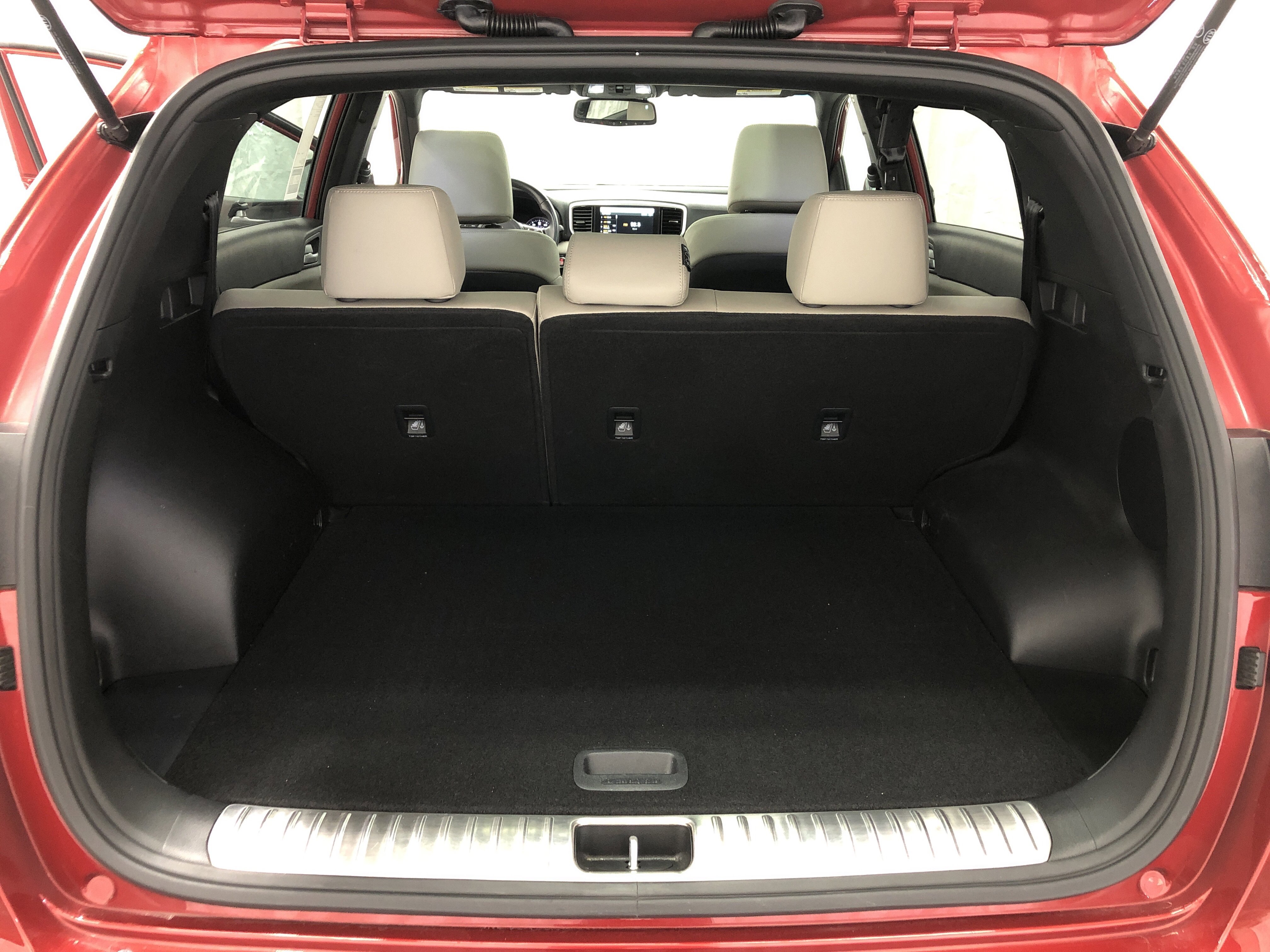 Certified 2021 Kia Sportage S w/ S AWD Premium Package image 8