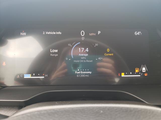Used 2023 Jeep Grand Cherokee Limited AWD/4WD image 25
