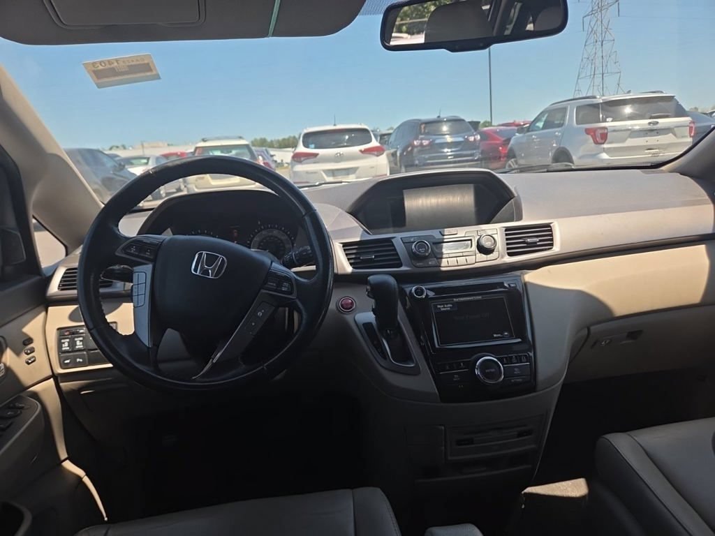 Used 2015 Honda Odyssey Touring Elite image 7