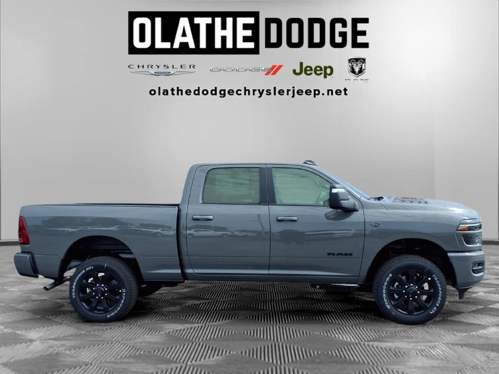 New 2027 RAM 2500 Laramie AWD/4WD image 28