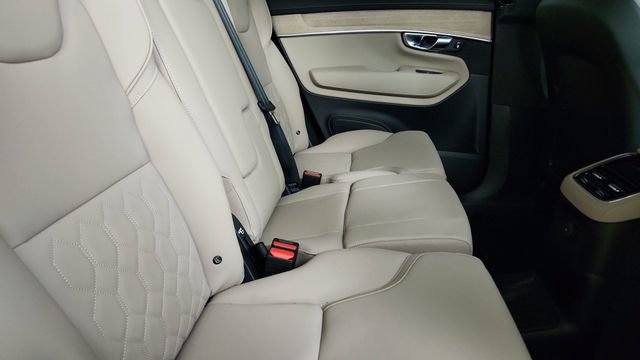 New 2026 Volvo XC90 T8 Plus w/ Protection Package Premier AWD/4WD image 35