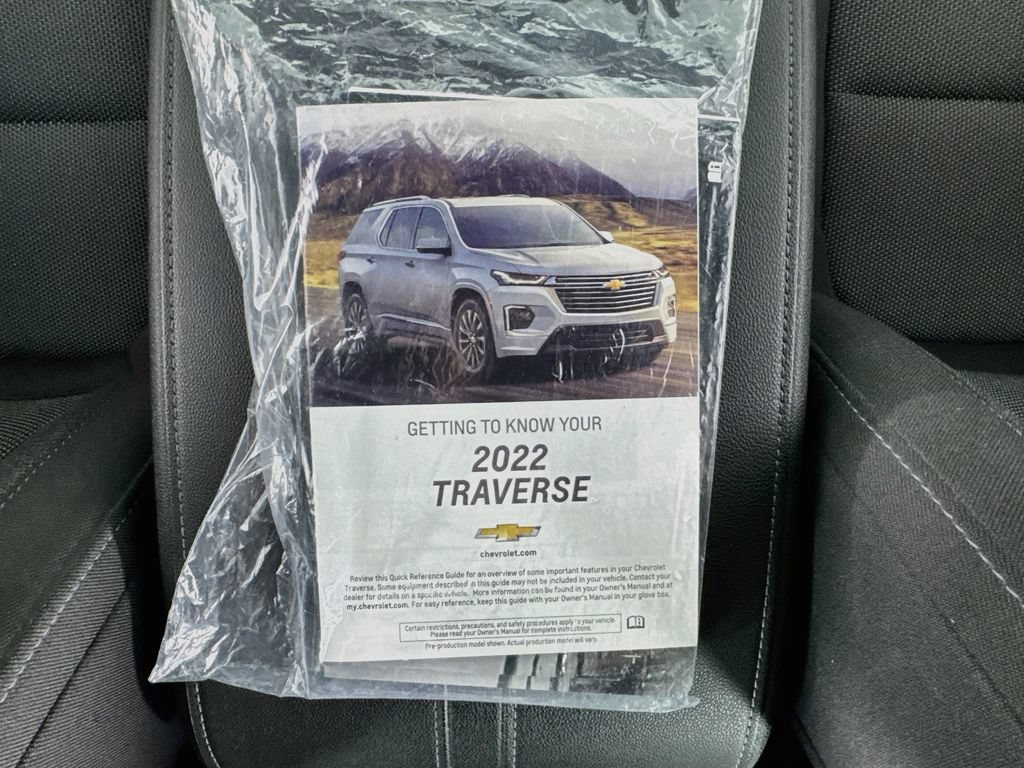 Used 2022 Chevrolet Traverse LT FWD image 34