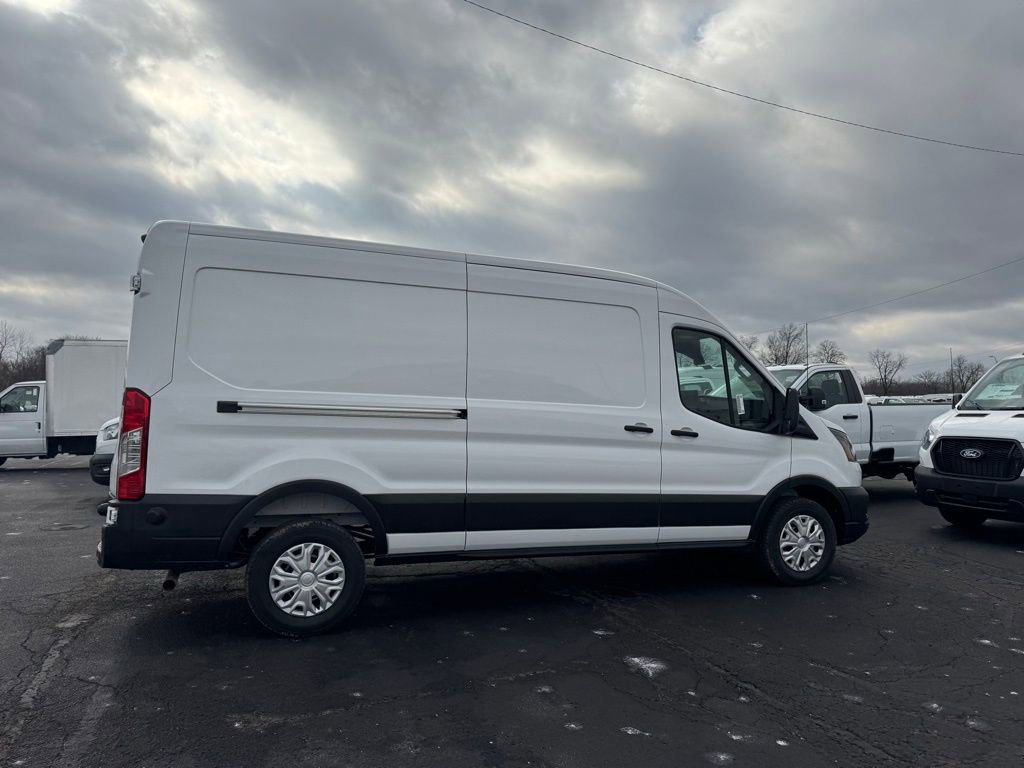 New 2026 Ford Transit 250 148 Medium Roof image 3
