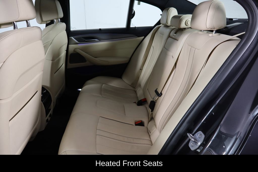 Used 2019 BMW M550i xDrive image 17