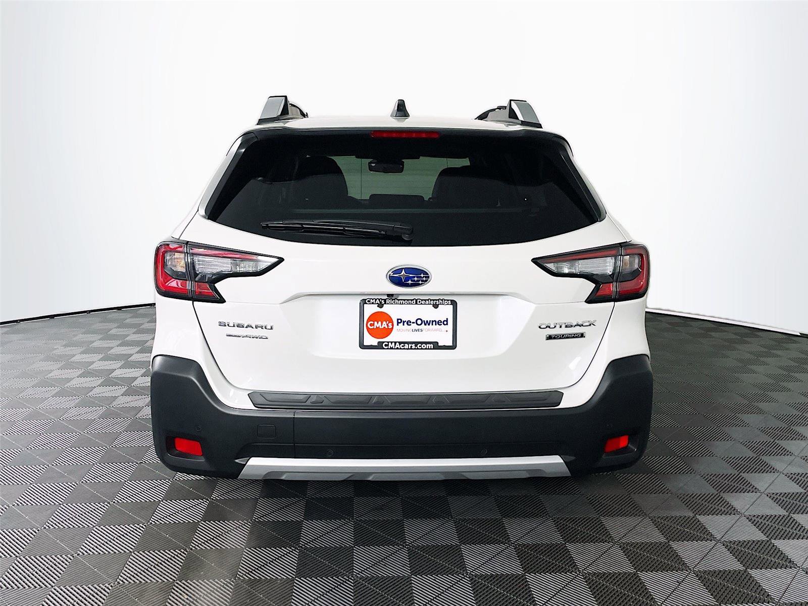 Certified 2025 Subaru Outback Touring image 9