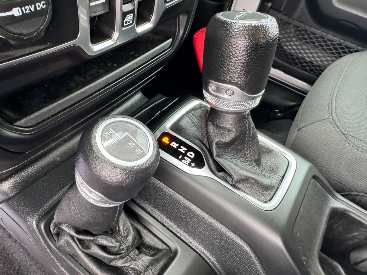 Used 2021 Jeep Gladiator Sport AWD/4WD image 37