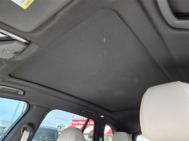 Used 2022 BMW X5 xDrive45e image 12