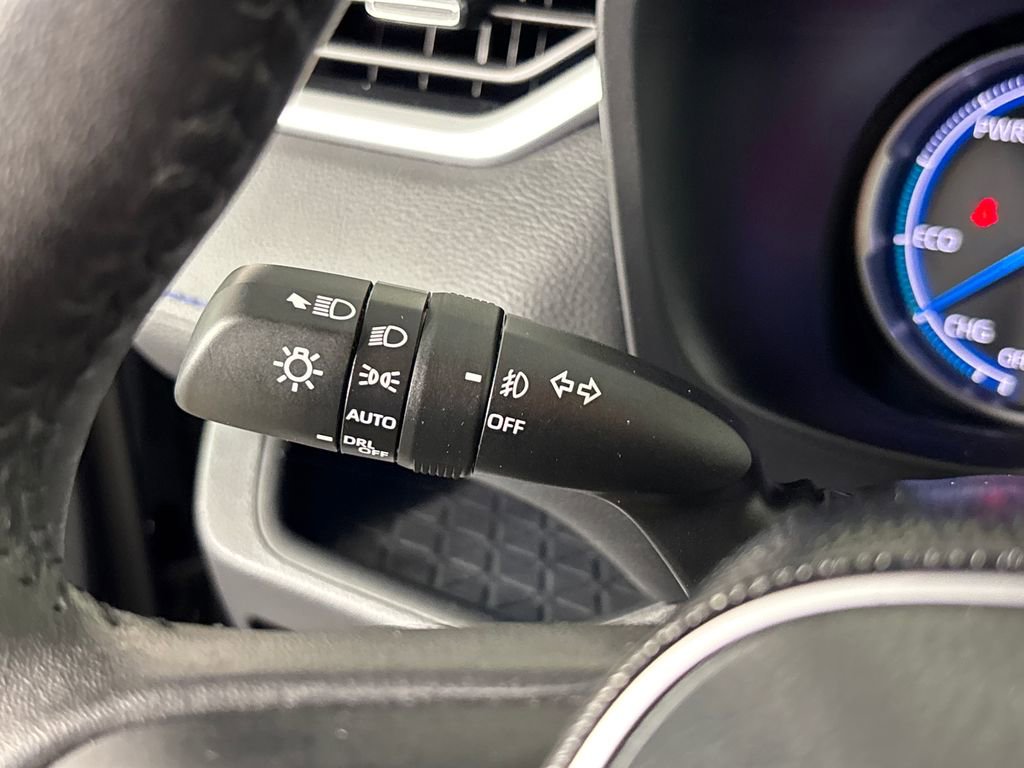 Used 2021 Toyota RAV4 XSE image 17