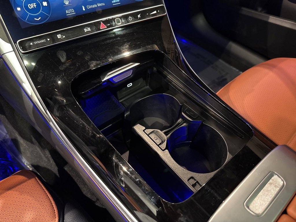 Used 2022 Mercedes-Benz C 300 4MATIC Sedan image 18