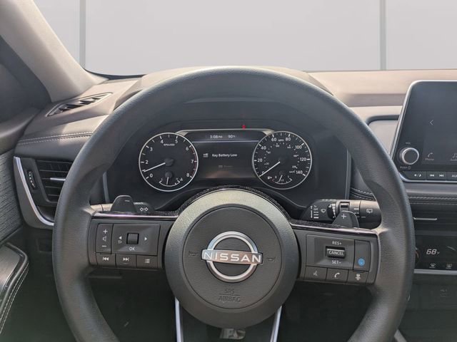 Used 2023 Nissan Rogue SV image 28