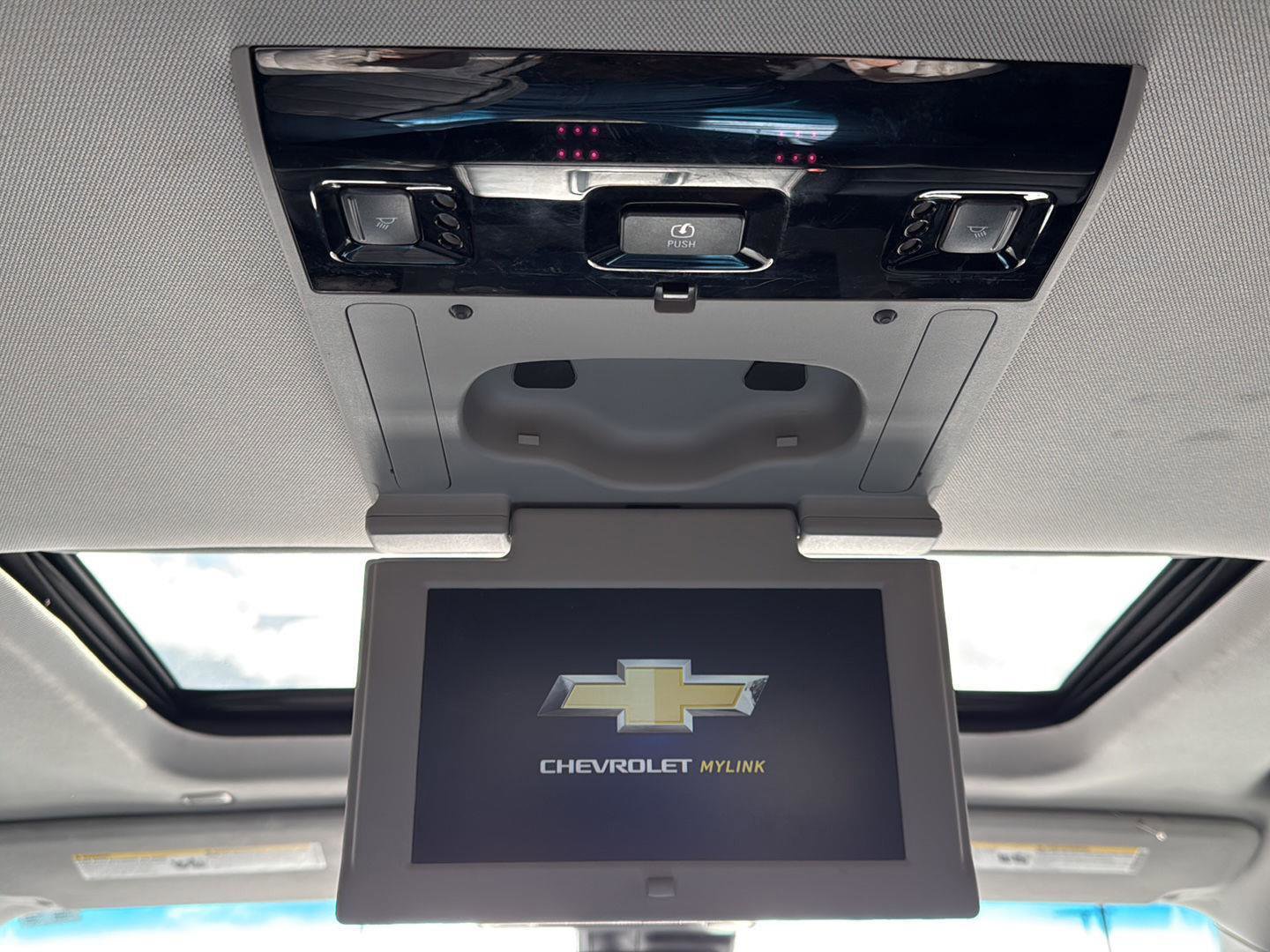 Used 2018 Chevrolet Tahoe LT AWD/4WD image 33