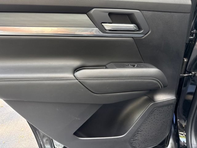 Used 2025 GMC Terrain Elevation AWD/4WD image 21