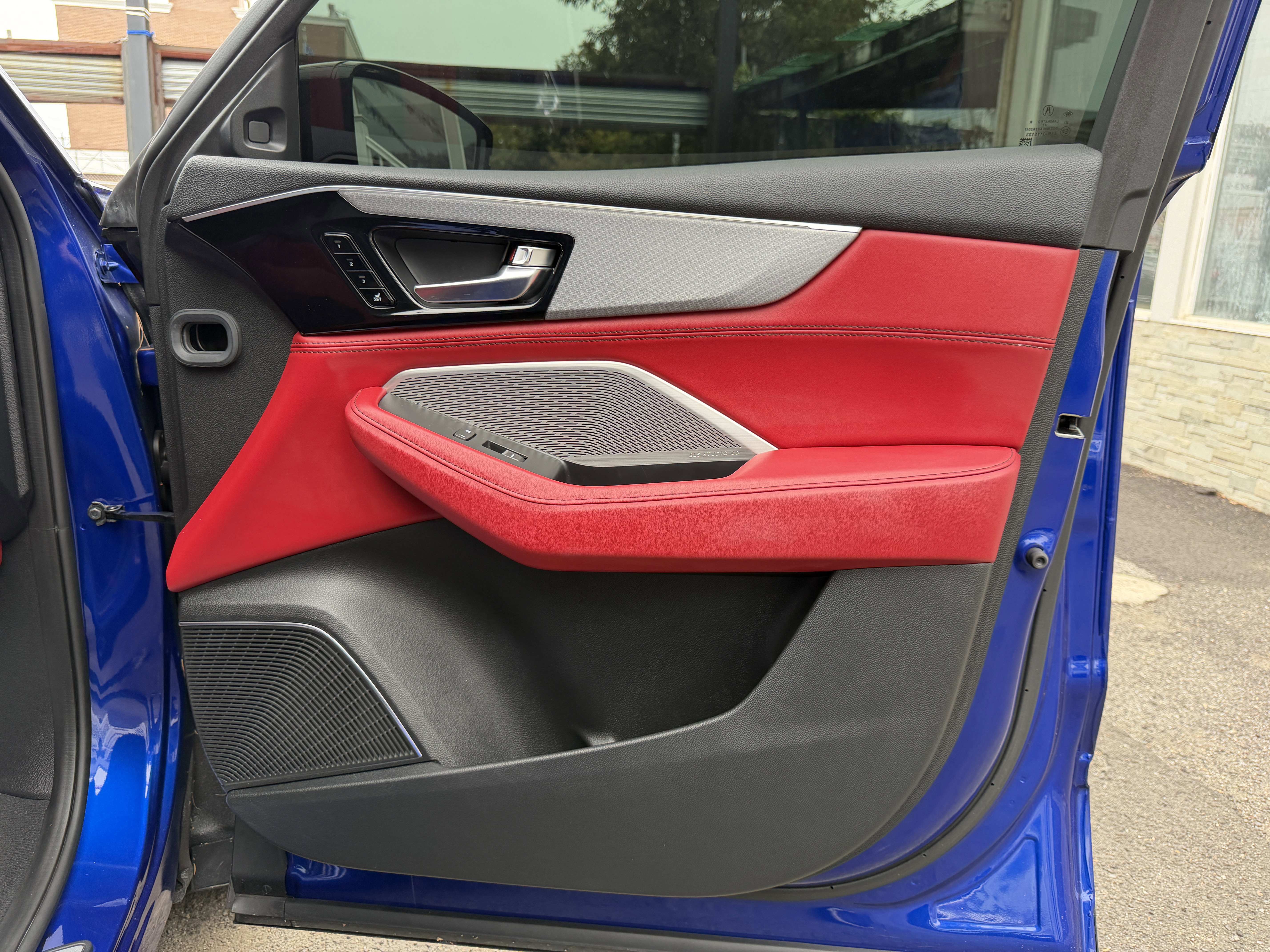 Used 2022 Acura MDX A-Spec image 53