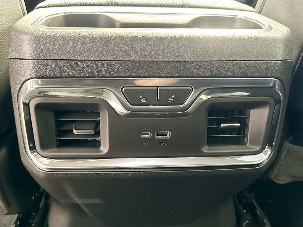 Used 2025 GMC Sierra 1500 Denali w/ Denali Reserve Package AWD/4WD image 27