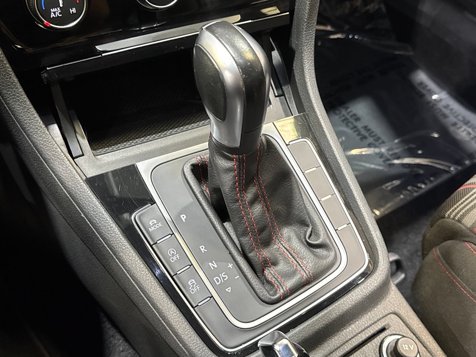 Used 2020 Volkswagen GTI S FWD image 33