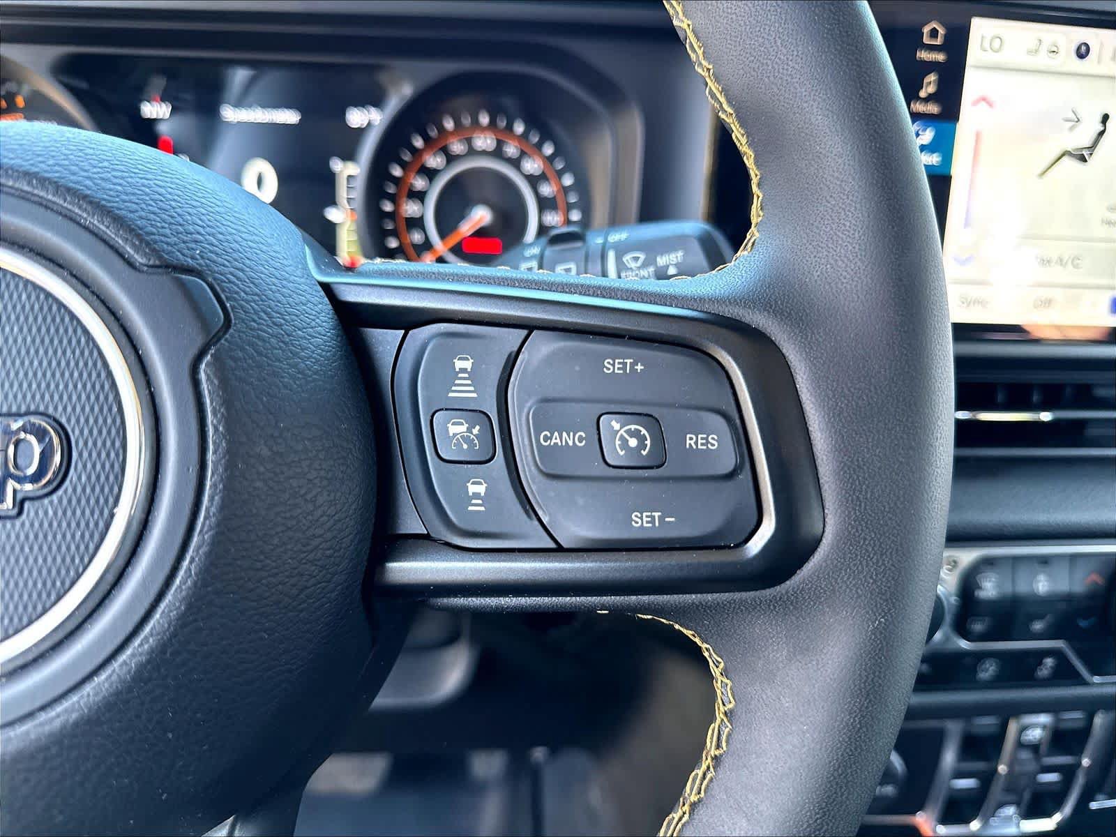 Used 2024 Jeep Wrangler Unlimited Sport AWD/4WD image 19