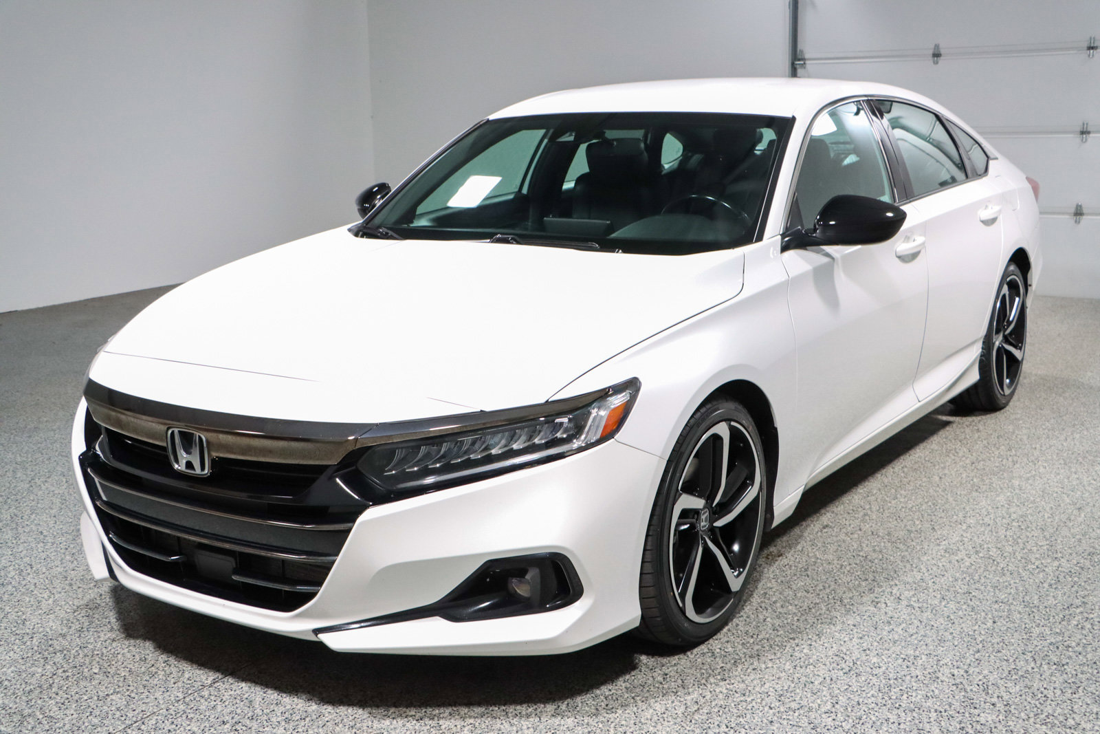 Used 2022 Honda Accord Sport image 29