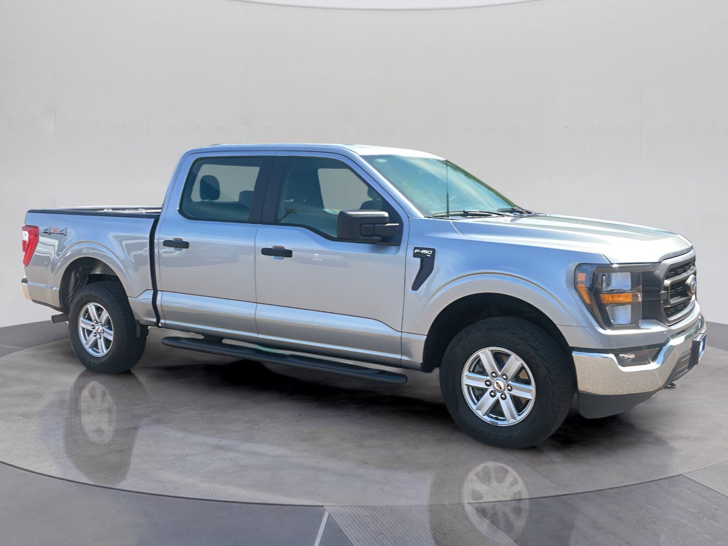 Used 2023 Ford F150 XL w/ XL Chrome Appearance Package AWD/4WD image 9
