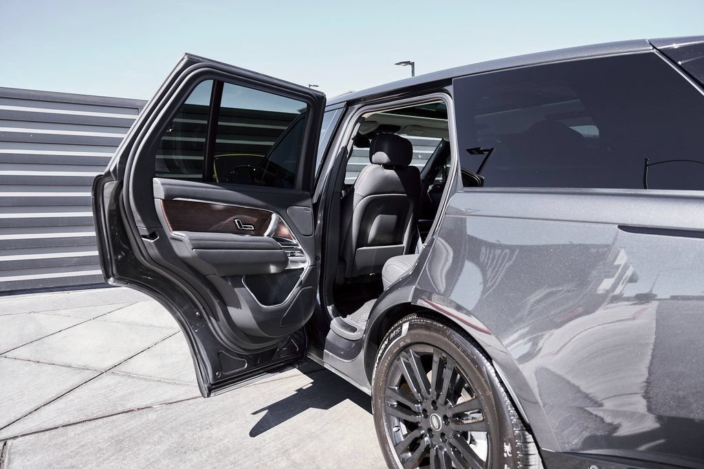 Used 2024 Land Rover Range Rover SE AWD/4WD image 26