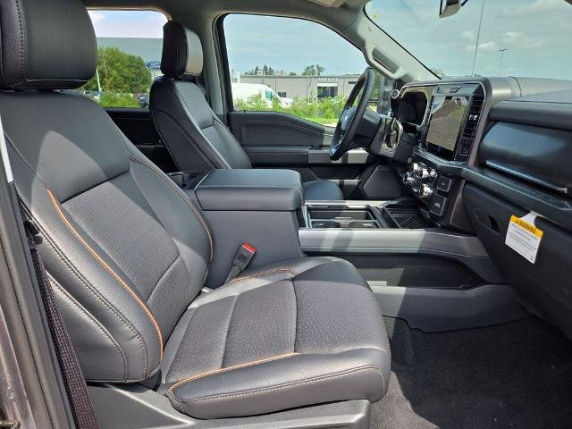 New 2026 Ford F250 Lariat w/ Black Appearance Package AWD/4WD image 33