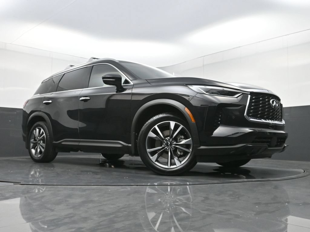 Used 2023 INFINITI QX60 Luxe w/ Cargo Package FWD image 28