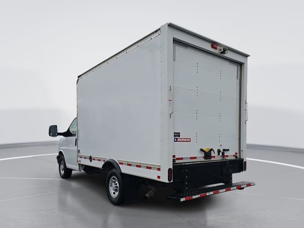 Certified 2021 Chevrolet Express 3500 Cutaway w/ Power Convenience Package image 6