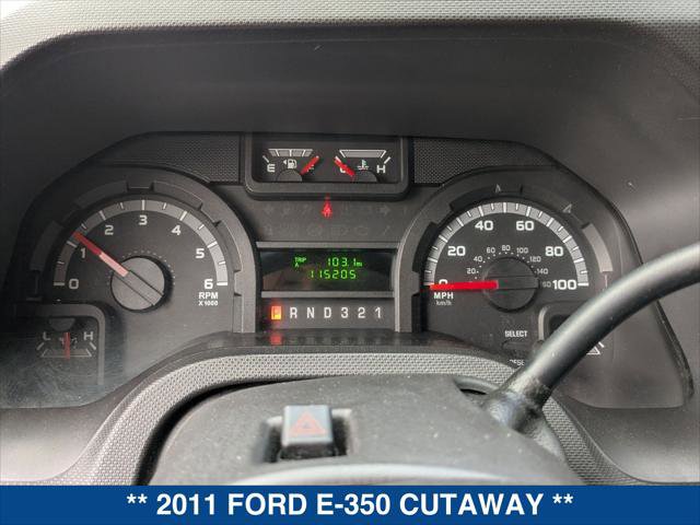 Used 2011 Ford E-350 and Econoline 350 Super Duty RWD image 13