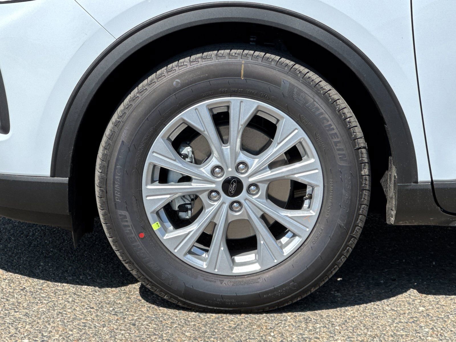 New 2025 Ford Escape Active w/ Active Premium Tech Pack image 32