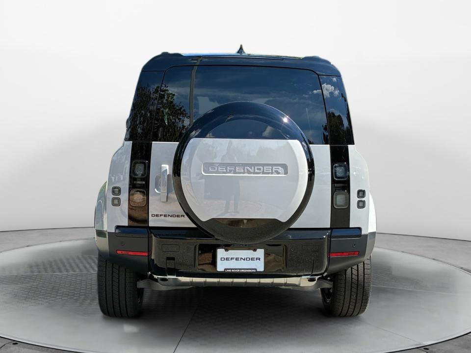New 2026 Land Rover Defender 110 S AWD/4WD image 6