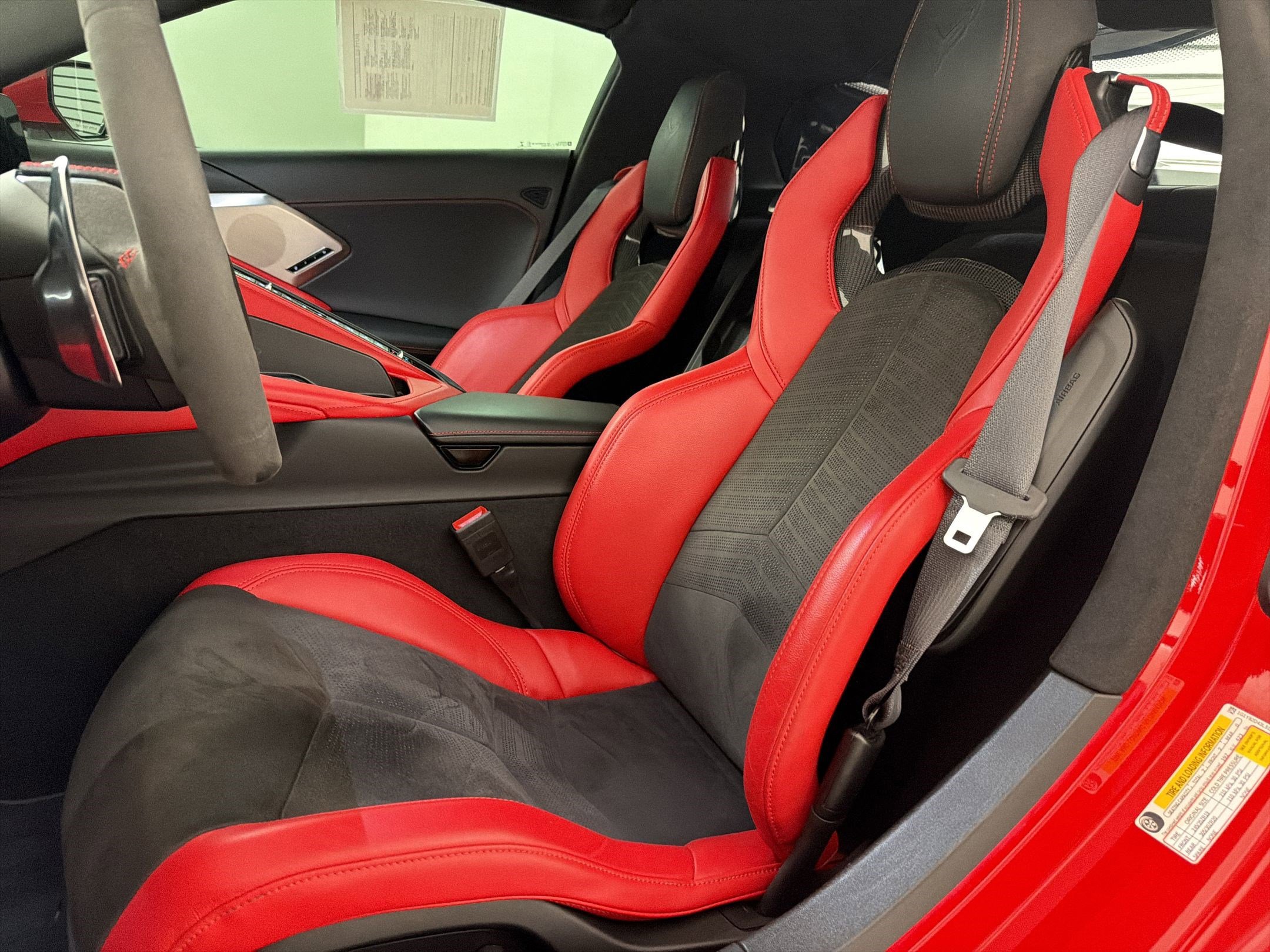 Used 2020 Chevrolet Corvette Stingray Premium Cpe w/ 3LT Preferred Equipment Group RWD image 5