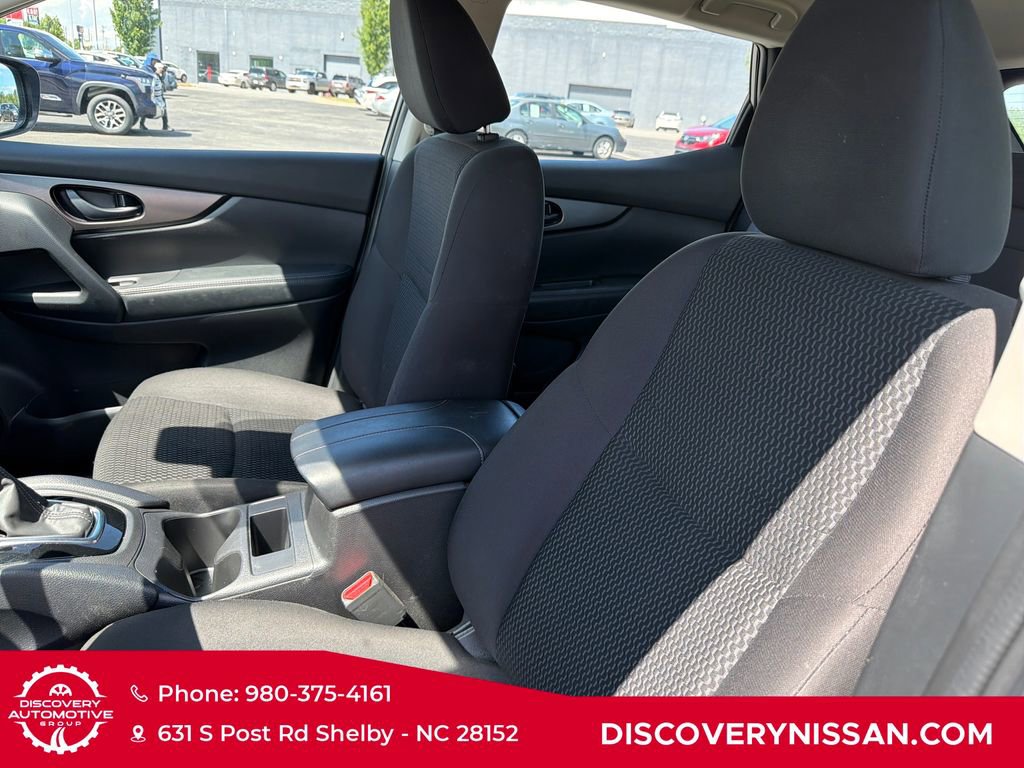 Certified 2021 Nissan Rogue Sport S FWD image 14