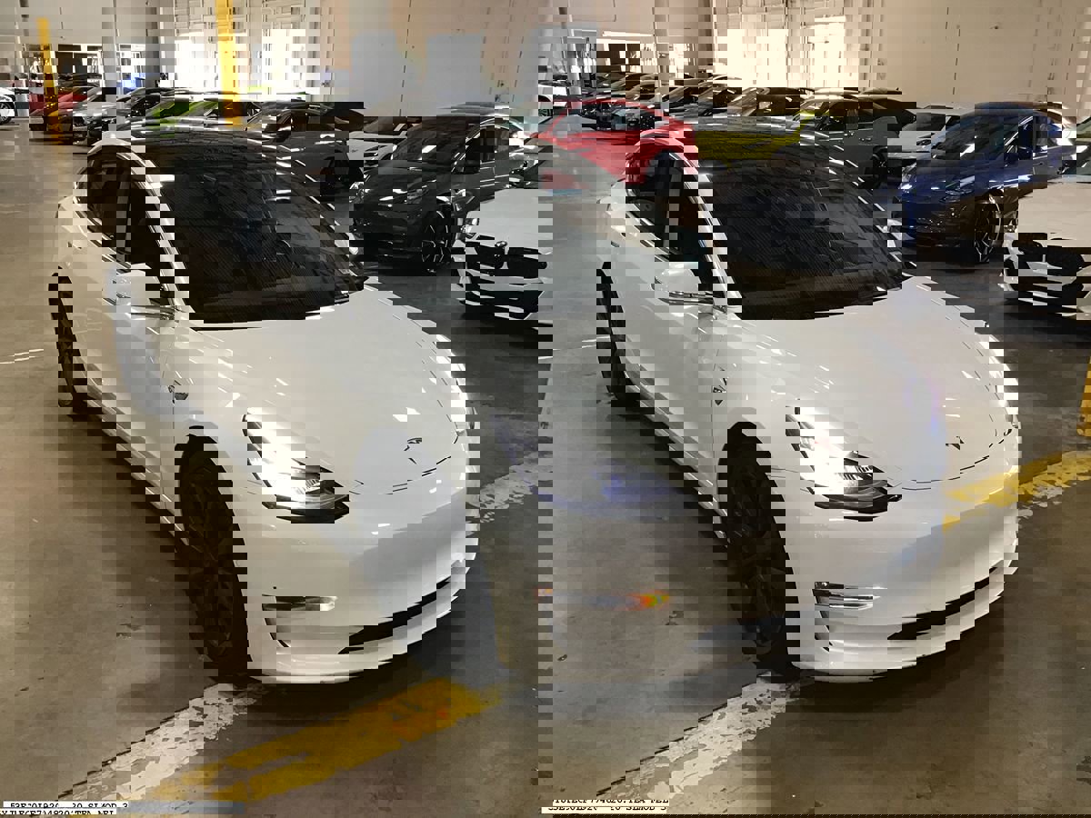 Used 2020 Tesla Model 3 Performance image 5