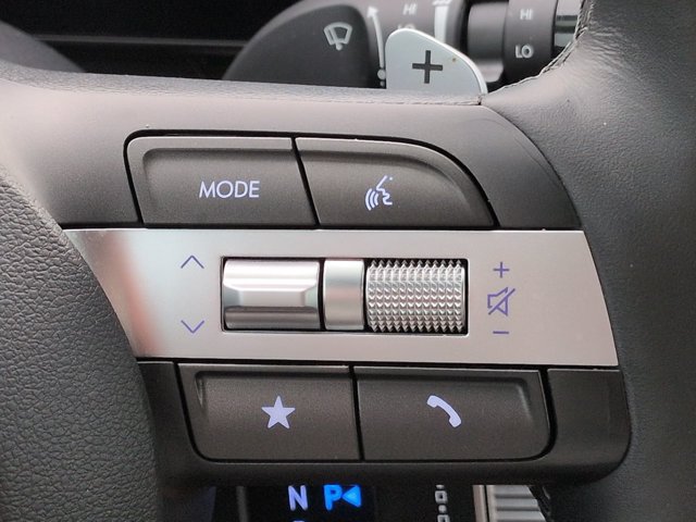 Certified 2024 Hyundai Kona Limited FWD image 27